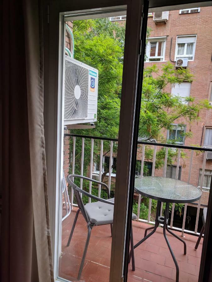 דירות מדריד Gran Apartamento Cerca De Atocha מראה חיצוני תמונה