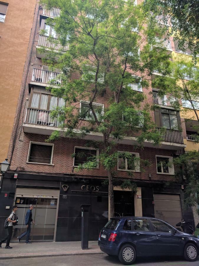דירות מדריד Gran Apartamento Cerca De Atocha מראה חיצוני תמונה