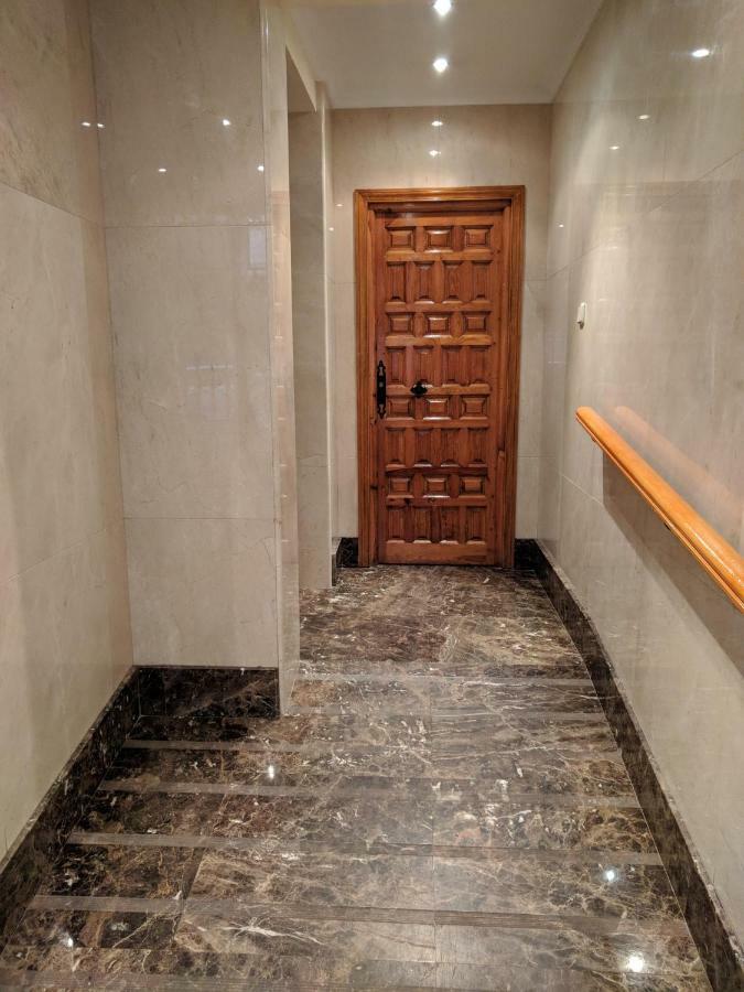 דירות מדריד Gran Apartamento Cerca De Atocha מראה חיצוני תמונה
