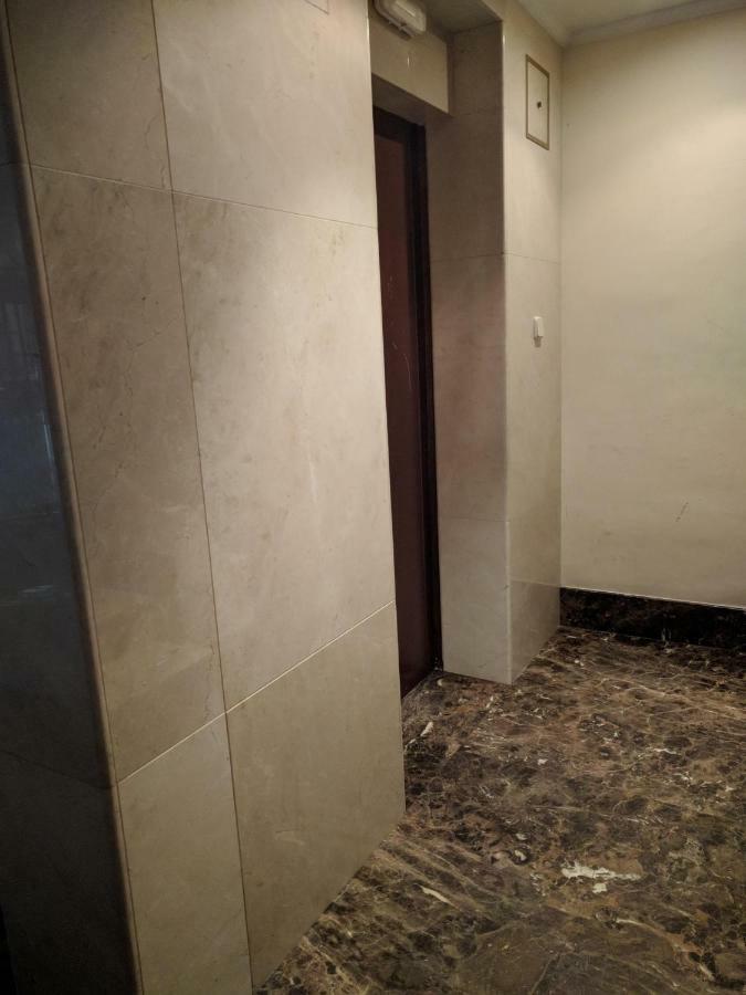 דירות מדריד Gran Apartamento Cerca De Atocha מראה חיצוני תמונה